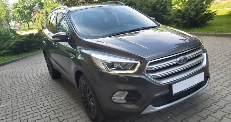 Ford Kuga cena 78800 przebieg: 151000, rok produkcji 2017 z Elbląg małe 379